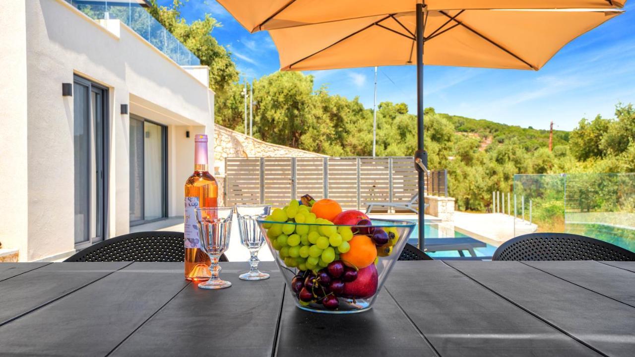Apolpaina Ecstasy Luxury Villas מראה חיצוני תמונה